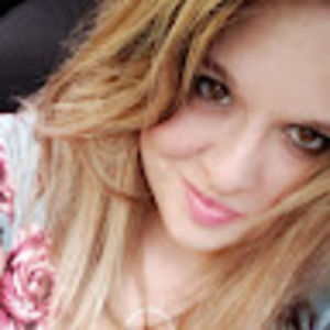 Meet your Posher, Alexandra